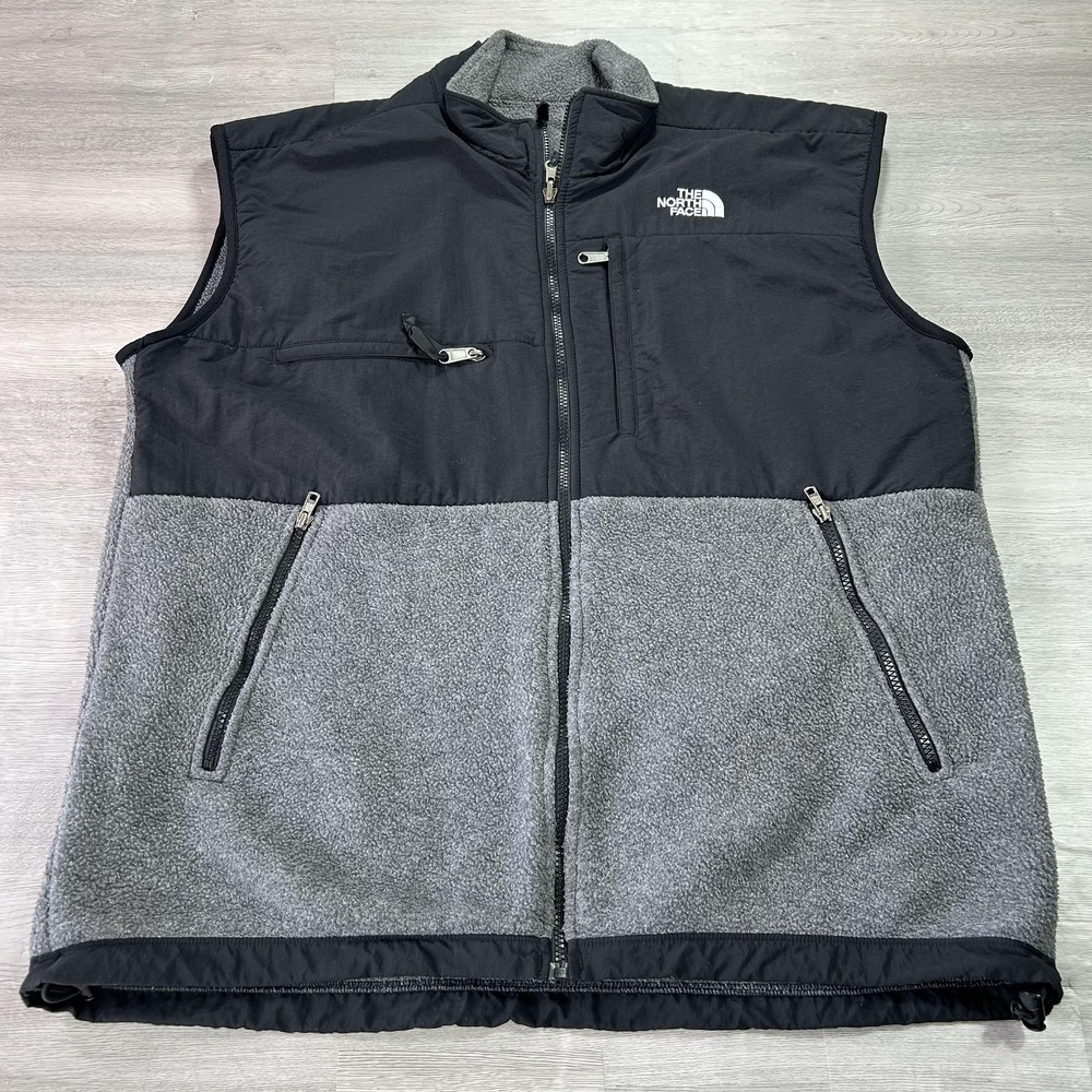 The North Face Vest Mens XL Gray Black‎ Fleece Full Zip Polartec Hiking Outdoor